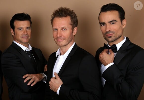 Exclusif - Sinclair, Roch Voisine et Damien Sargue prennent la pose pour la sortie de l'album "Forever Gentlemen" à Paris, le 30 septembre 2013.