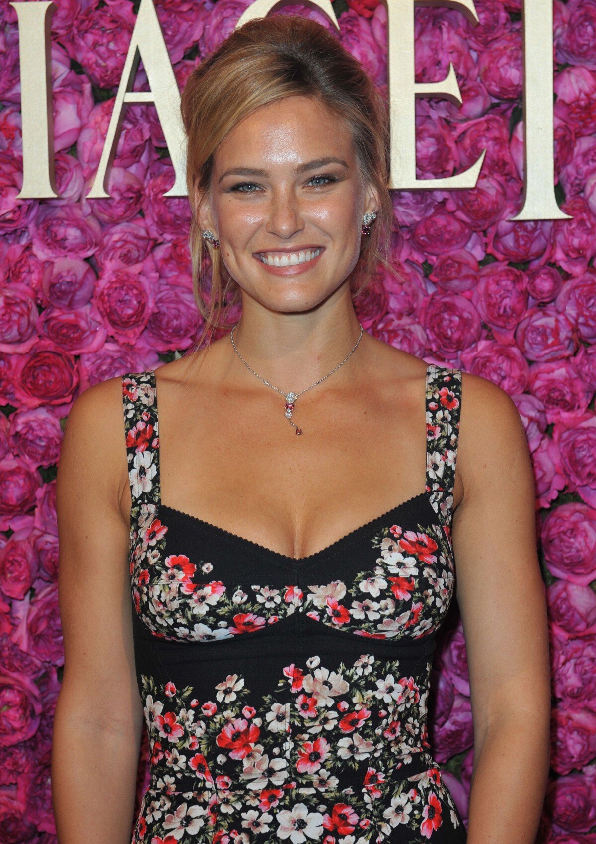 Photo Bar Refaeli Paris le 13 Juin 2013 lors d une soir e Piaget