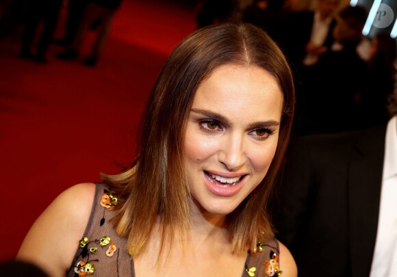 Natalie Portman lors de l'avant-première du film "Thor: Le Monde des ténèbres", au Grand Rex à Paris, le 23 octobre 2013.