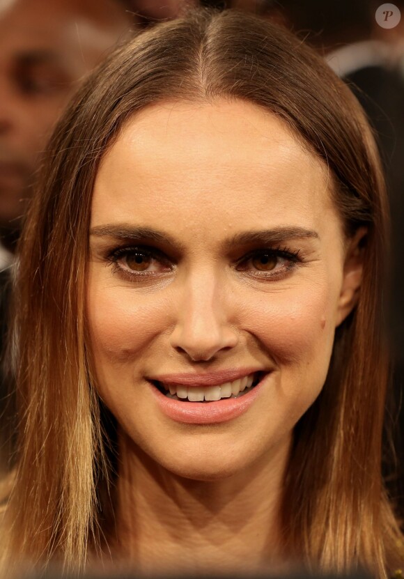 Natalie Portman lors de l'avant-première du film "Thor: Le Monde des ténèbres", au Grand Rex à Paris, le 23 octobre 2013.