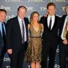 Louis d'Esposito, Kevin Feige, Natalie Portman, Tom Hiddleston et Alan Taylor à la première de Thor: Le Monde des Ténèbres au Grand Rex, Paris, le 23 octobre 2013.