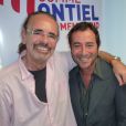 Nicolas Peyrac et Bernard Montiel, dans les studios de MFM Radio le samedi 26 octobre 2013.