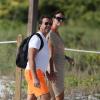Arnaud Lagardère et sa femme Jade Foret, enceinte de son deuxième enfant, se détendent à Miami, le 27 octobre 2013.