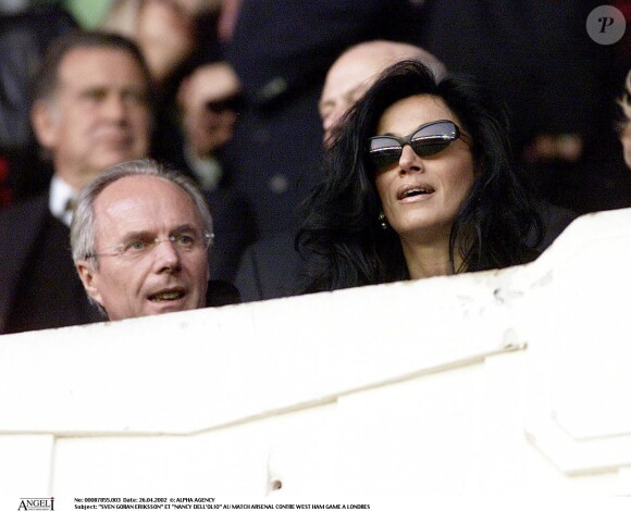 Sven-Göran Eriksson et Nancy Dell'Olio à Londres, le 26 avril 2002