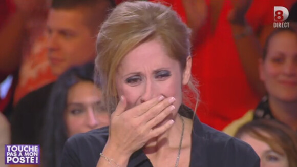Lara Fabian, en larmes, évoque sa maladie et renonce à sa tournée !