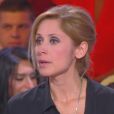Lara Fabian, émue aux larmes, dans Touche pas à mon poste, sur D8, le mercredi 6 novembre 2013.