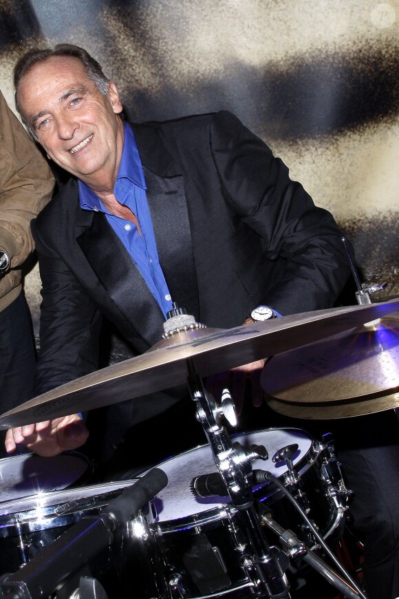 Yves Lecoq chante Trenet au New Morning à Paris le 13 novembre 2013.