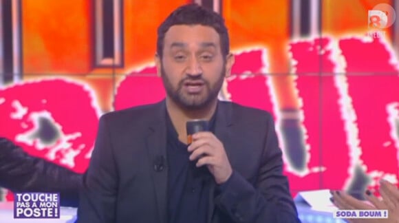 Cyril Hanouna dans l'émission Touche pas à mon poste, le jeudi 14 novembre 2013.