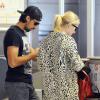Exclusif - Sami Khedira et sa compagne Lena Gercke à l'aéroport de Madrid le 6 novembre 2013.