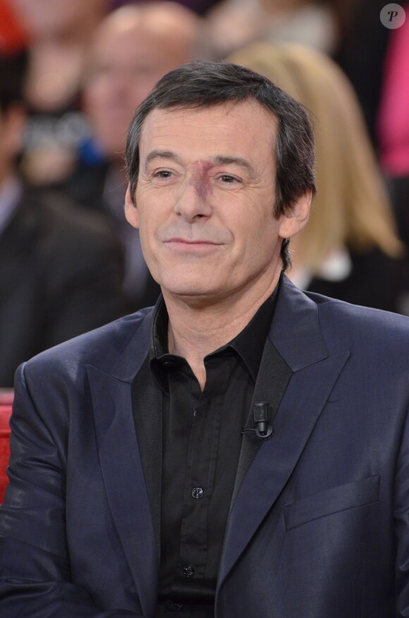 Jean-Luc Reichmann dans l'émission "Vivement Dimanche", en 2012.