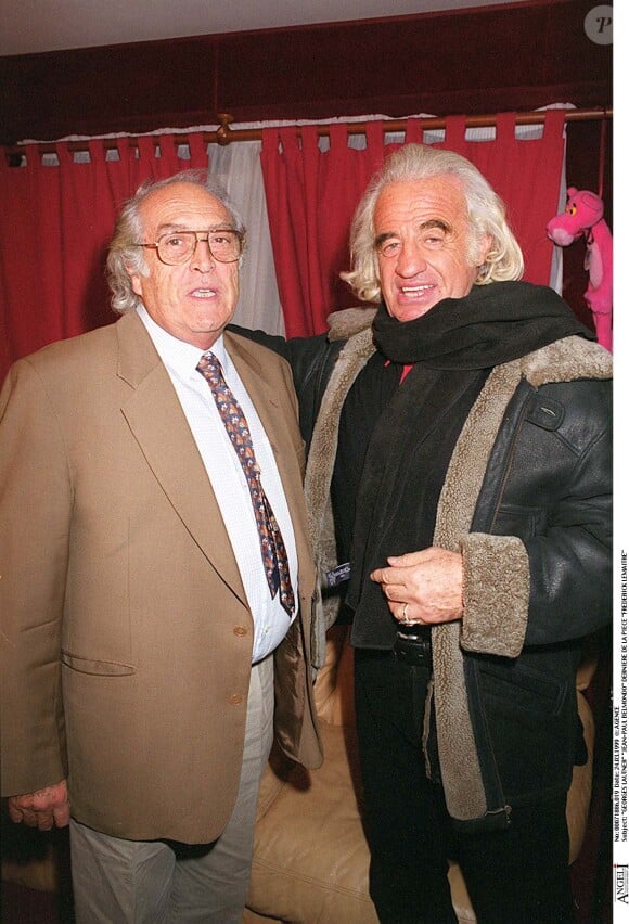 Georges Lautner et Jean-Paul Belmondo après la pièce Frédérick Lemaître le 24 mars 1999