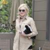 Gwen Stefani sort d'un salon de manucure, à West Hollywood, le 22 novembre 2013.