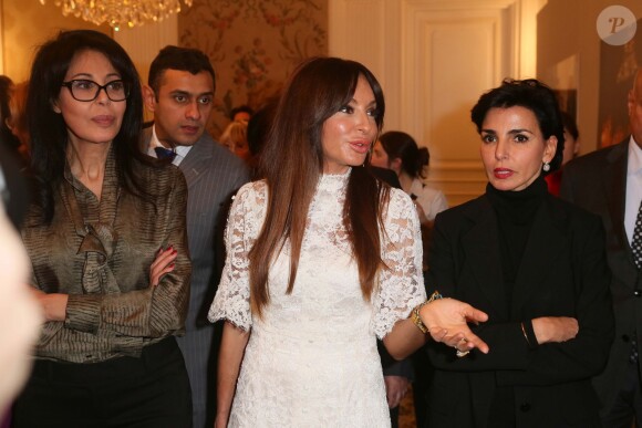 Exclusif - Yamina Benguigui, Mehriban Alieva, Rachida Dati au vernissage de l'exposition "Azerbaïdjan: Terre de Tolérance" à Paris, le 22 novembre 2013