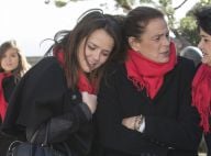 Pauline Ducruet tout contre sa mère Stéphanie de Monaco pour un moment d'émotion