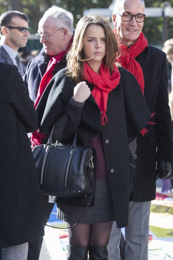 Pauline Ducruet s'est jointe à sa mère la princesse Stéphanie de Monaco, au prince Albert II et à des membres de Fight Aids Monaco le 29 novembre 2013 pour une commémoration sur le parvis du Musée océanographique de Monte-Carlo, à deux jours de la journée mondiale contre le sida. Huit courtepointes ont été déployées en hommage aux malades décédés.