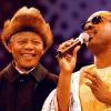 Nelson Mandela et Stevie Wonder à Durban en Afrique du Sud en 1998