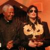 Nelson Mandela et Michael Jackson en 1996 à Sun City