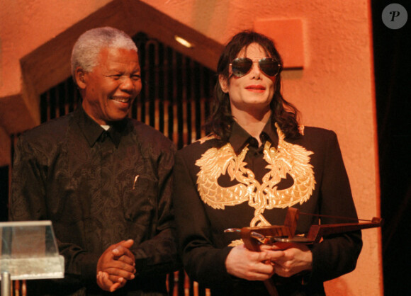 Nelson Mandela et Michael Jackson en 1996 à Sun City