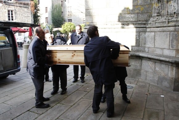 Exclusif - Les obsèques de Jacqueline Duforest en la Collégiale Saint-Aubin de Guérande, le 28 Novembre 2013.