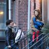 Keri Russell et son mari Shane Deary, séparés mais en bons termes, de retour au domicile de l'actrice avec leur fille Willa. New York, le 7 décembre 2013.