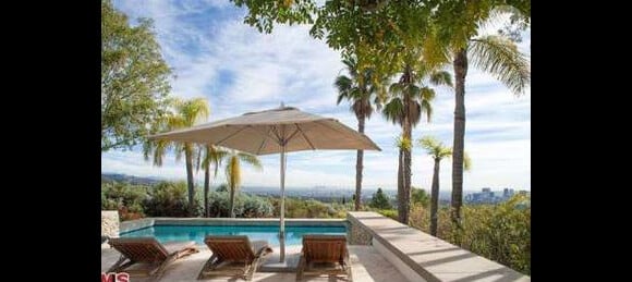 Le réalisateur Michael Bay vend sa maison pour la somme de 13,5 millions de dollars.