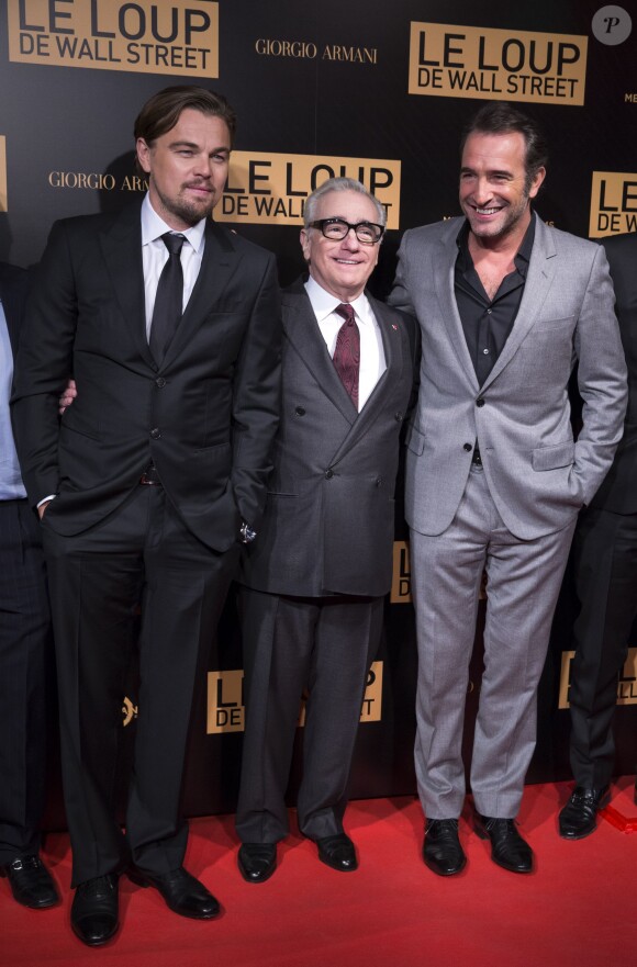 Leonardo DiCaprio et Jean Dujardin avec Martin Scorsese à la première mondiale du film Le loup de Wall Street au cinéma Gaumont Opéra Capucines à Paris, le 9 décembre 2013.