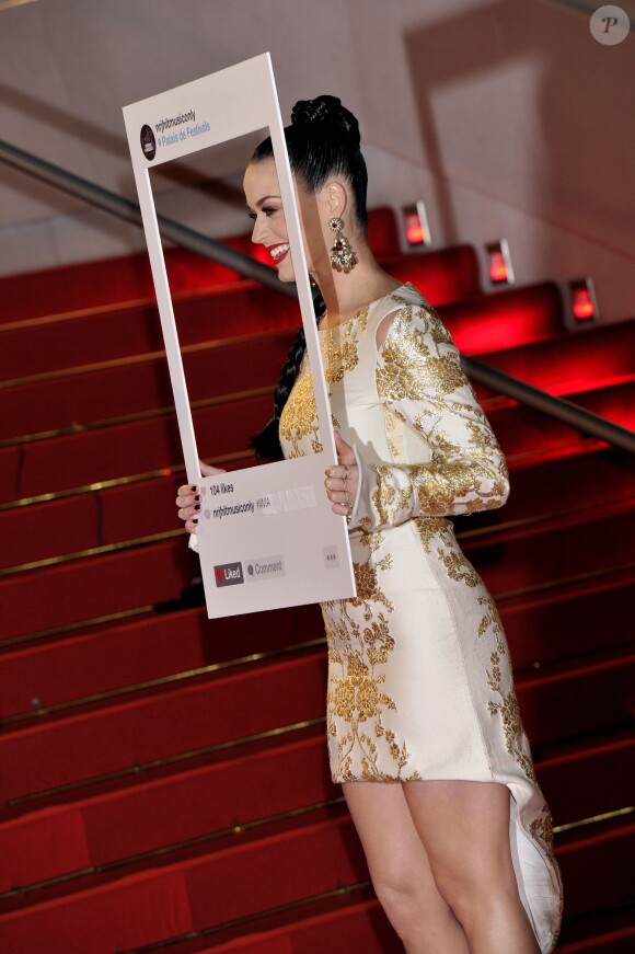 Katy Perry - 15e édition des NRJ Music Awards à Cannes, le 14 décembre 2013.