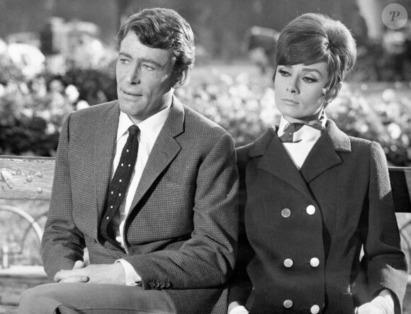 Audrey Hepburn et Peter O'Toole tournent à Paris dans How to Steal a Million Dollars and Live Happily Ever After, de William Wyler.