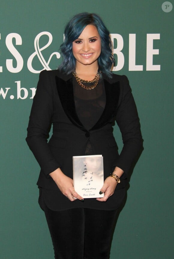 Demi Lovato à Los Angeles, le 23 novembre 2013.