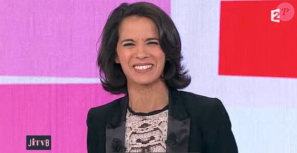 PureZapping du 20 décembre 2013. Ici on peut voir Sophia Aram.