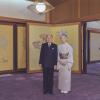 L'empereur Akihito du Japon et sa femme l'impératrice Michiko posent pour des protraits officiels au palais impérial à Tokyo, le 22 décembre 2013 à l'occasion des 80 ans du monarque. 