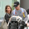 Exclusif - Jessica Alba et son mari Cash Warren à l'aéroport de Cabo San Lucas. Le 4 janvier 2014.