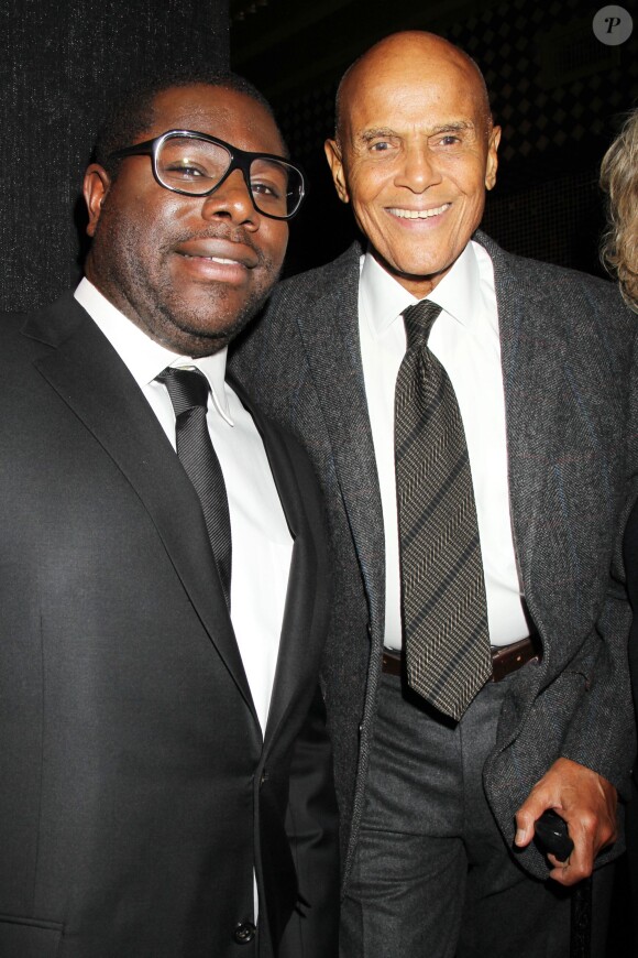 Steve McQueen et Harry Belafonte lors des New York Film Critics Circle Awards 2014 à New York le 6 janvier 2014.