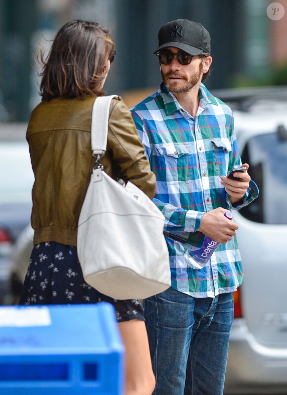 Jake Gyllenhaal et Alyssa Miller dans les rues à New York le 21 septembre 2013