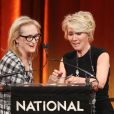 Meryl Streep et Emma Thompson en plein discours aux National Board of Review Awards 2014 à New York le 7 janvier 2014.