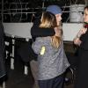 Drew Barrymore enceinte et son mari Will Kopelman rejoignent des amis pour dîner à West Hollywood, après avoir pris part aux People's Choice Awards à Los Angeles, le 8 janvier 2014.
