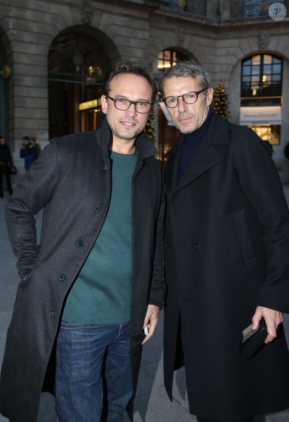 Vincent Perez et Lambert Wilson arrivent au Pavillon Vendôme pour le défilé Cerruti automne-hiver 2014-2015. Paris, le 17 janvier 2014.