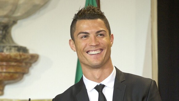 Cristiano Ronaldo : Le Ballon d'Or encore honoré devant sa famille et son pays