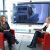 Hélène Ségara, interviewée par la journaliste Elise Lucet dans le JT de France 2, mercredi 22 janvier 2014.