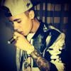 Justin Bieber a publié une photo de lui en train de fumer un cigare sur son profil Instagram, le 22 janvier 2014.