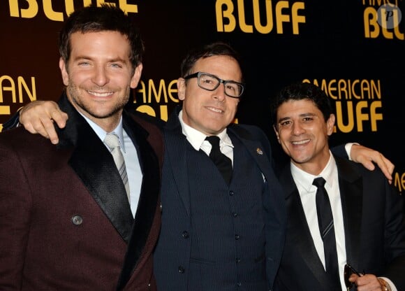 Bradley Cooper, David O. Russell, Saïd Taghmaoui lors de la première du film American Bluff à l'UGC Normandie, Paris, le 3 février 2014.