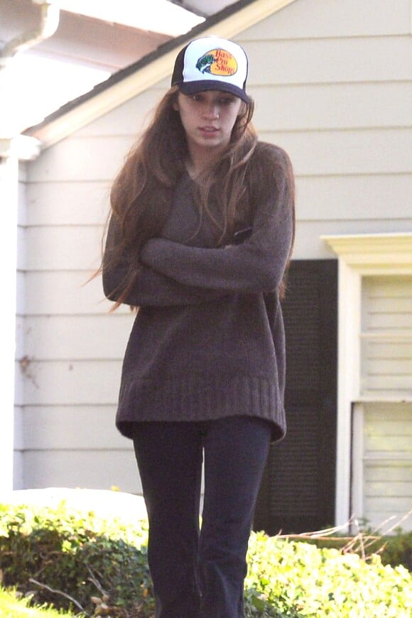 La fille de Paul Walker, Meadow, quitte sa maison à Los Angeles, le 3 décembre 2013.
