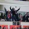 Dmitri Rybolovlev, le prince Albert II de Monaco, devant la princesse Charlene, Pierre Casiraghi et Gad Elmaleh explosent de joie au moment de l'égalisation monégasque, lors du match ASM - PSG au Stade Louis-II le 9 février 2014, qui s'est soldé sur un match nul (1-1).