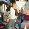Charlize Theron, son fils Jackson et son nouveau compagnon Sean Penn à West Hollywood, le 22 janvier 2014.