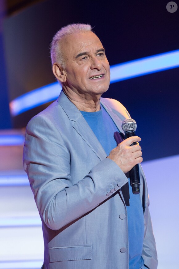 Exclusif - Michel Fugain lors de l'enregistrement de l'émission "Hier Encore", présentée par Virginie Guilhaume et diffusée sur France 2 en prime time le 1er février 2014 à l'Olympia à Paris.