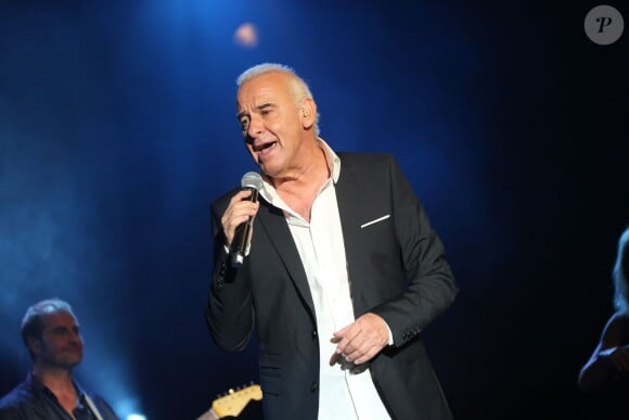 Exclusif - Michel Fugain en concert avec son nouveau groupe Pluribus à Boulogne-Billancourt, le 28 septembre 2013.