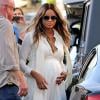 La chanteuse Ciara enceinte de son premier enfant, rejoint Kim Kardashian pour une séance shopping dans la boutique "Bel Bambini" à West Hollywood, le 12 février 2014.