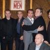 Bill Muray, Matt Damon, George Clooney, Jean Dujardin, John Goodman, Dimitri Leonidas et Harry Ettlinger (le héros de l'histoire vraie qui a insipré le film) lors du photocall du film "Monuments Men" à l'hôtel Bristol à Paris le 12 février 2004.