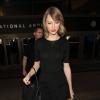 Taylor Swift dévoile sa nouvelle coupe à Los Angeles, le 12 février 2014.