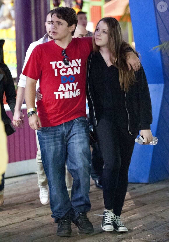 Exclusif - Prince Jackson passe une journée de Saint-Valentin avec sa nouvelle petite amie à Santa Monica, le 14 février 2014.